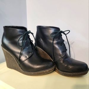 Kelsi Dagger Fortune leather wedge booties